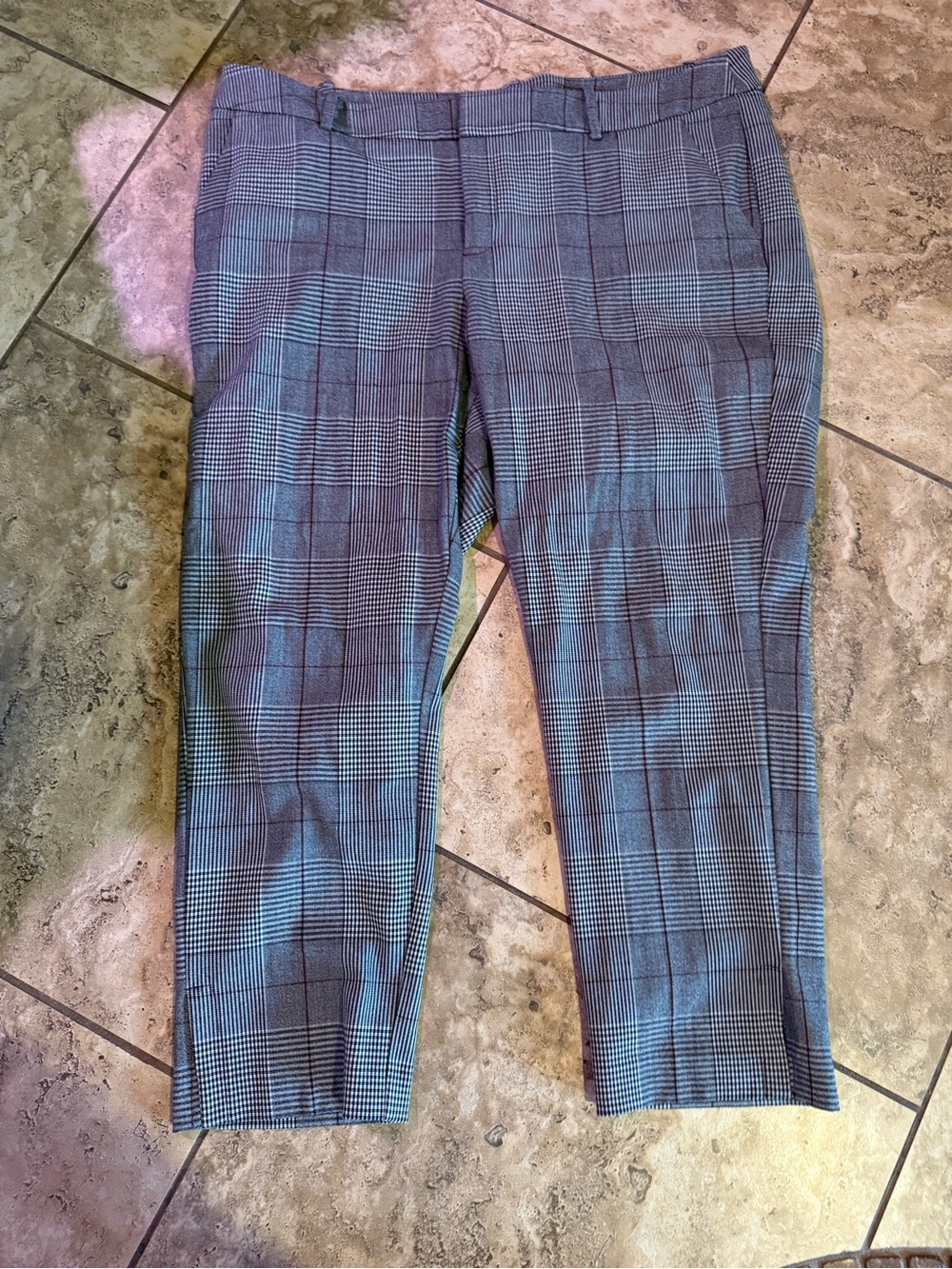 a new day Women's Plaid Ankle Trousers in Gray